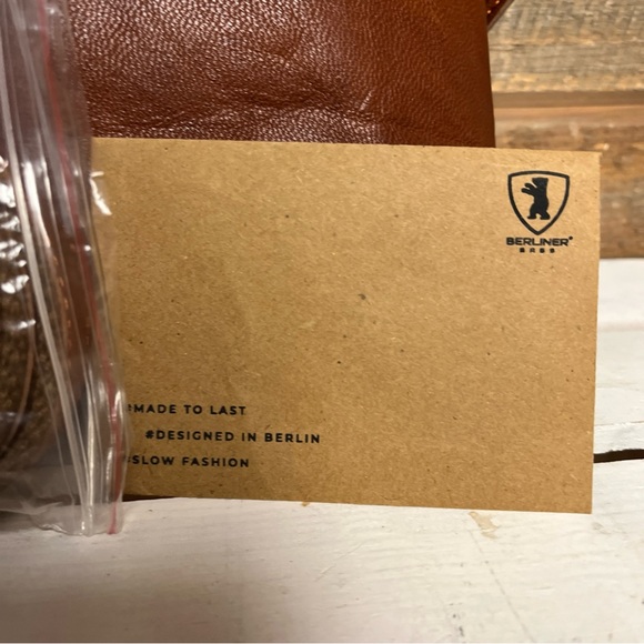 BERLINER BAGS Vintage Leather Shoulder Bag Marbella Crossbody Never Used - Picture 2 of 12